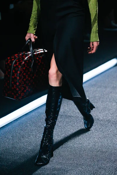 Look 94